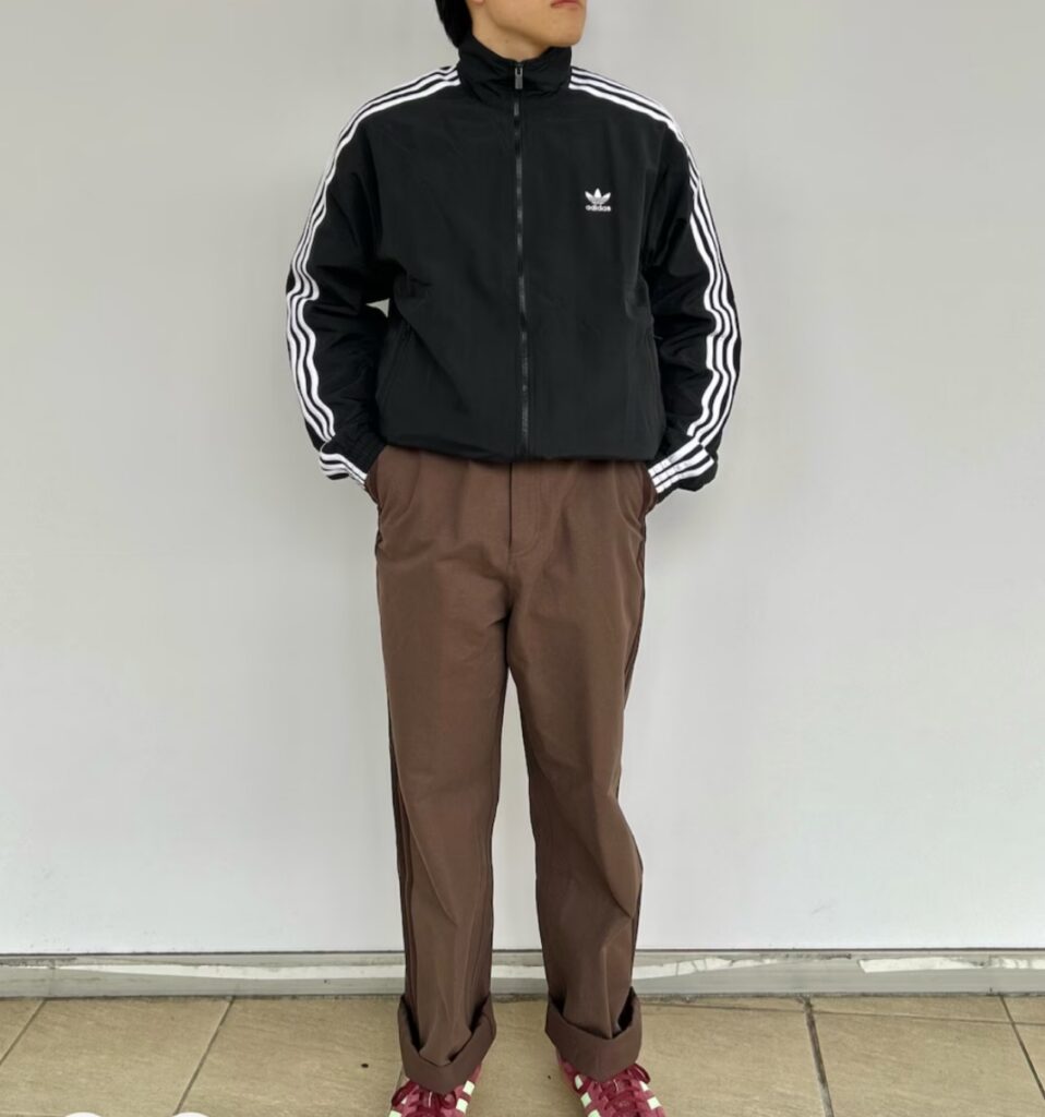 adidas トラックジャケット adidas トラックジャケット